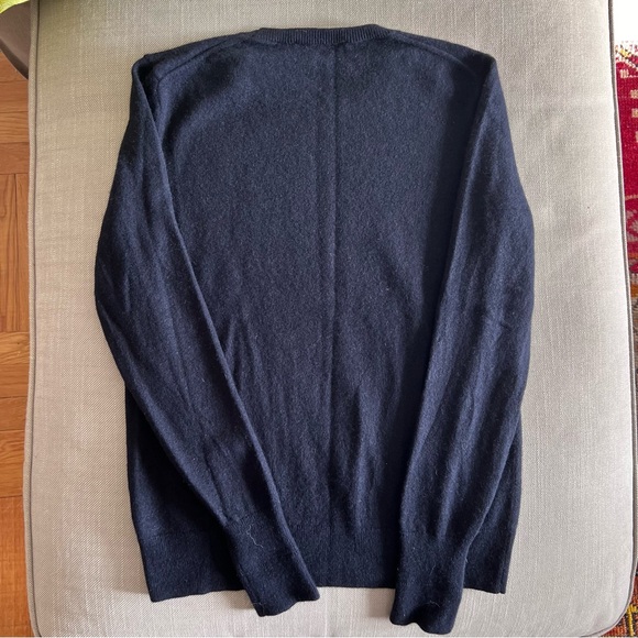 Everlane Cashmere Crewneck - Picture 4 of 5